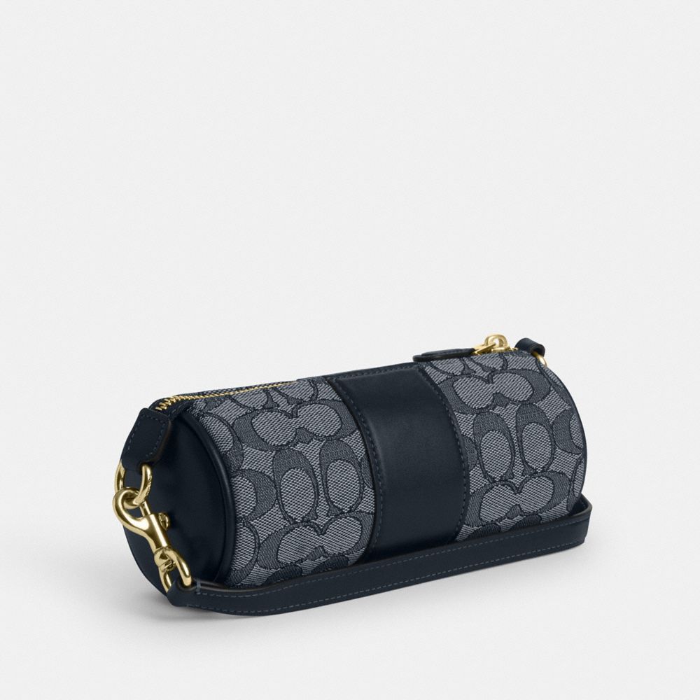 COACH®,SAC BARIL NOLITA EN JACQUARD SIGNATURE,Sans cuir,Im/Bleu marine/Bleu marine minuit,Angle View