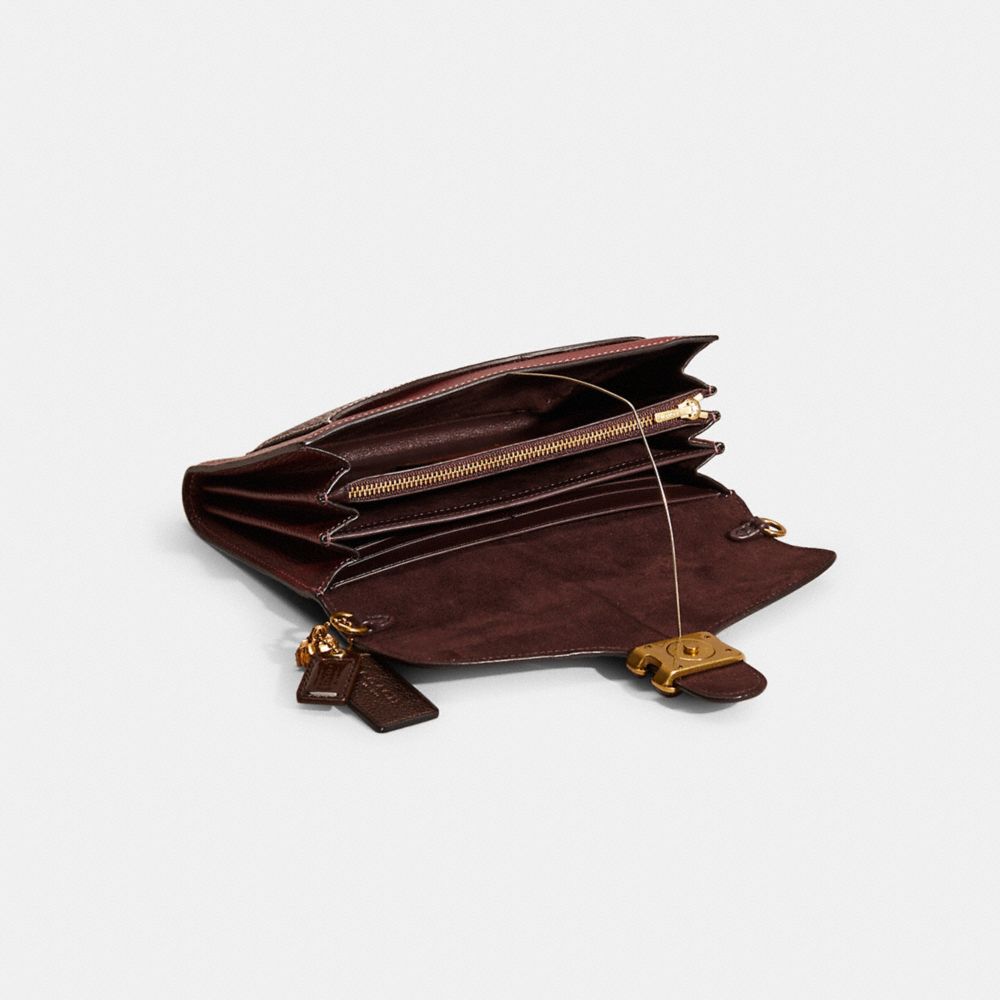 COACH®,Upcrafted Tabby Chain Clutch,Leather,Clutch,Animal Skin Embossing,Pattern,Logo,Gusset,Scratch Resistant,Casual,Maroon,Inside View,Top View