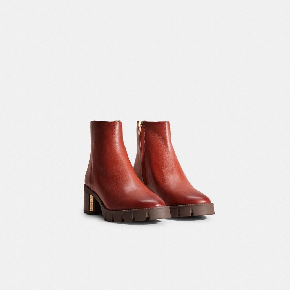COACH®,Cuir,Moka Rouge,Angle View