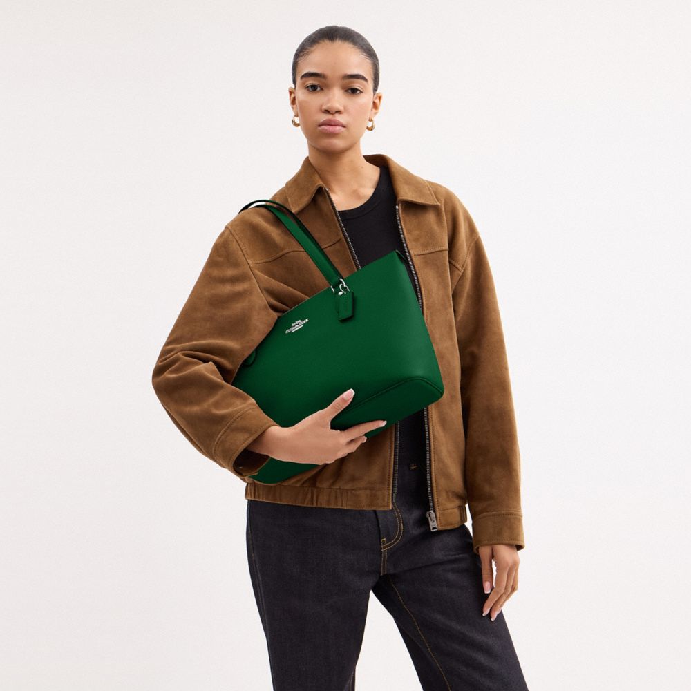 COACH®,Gallery Tote Bag,Leather,Tote,Metal,Logo,Casual,Emerald,Detail View