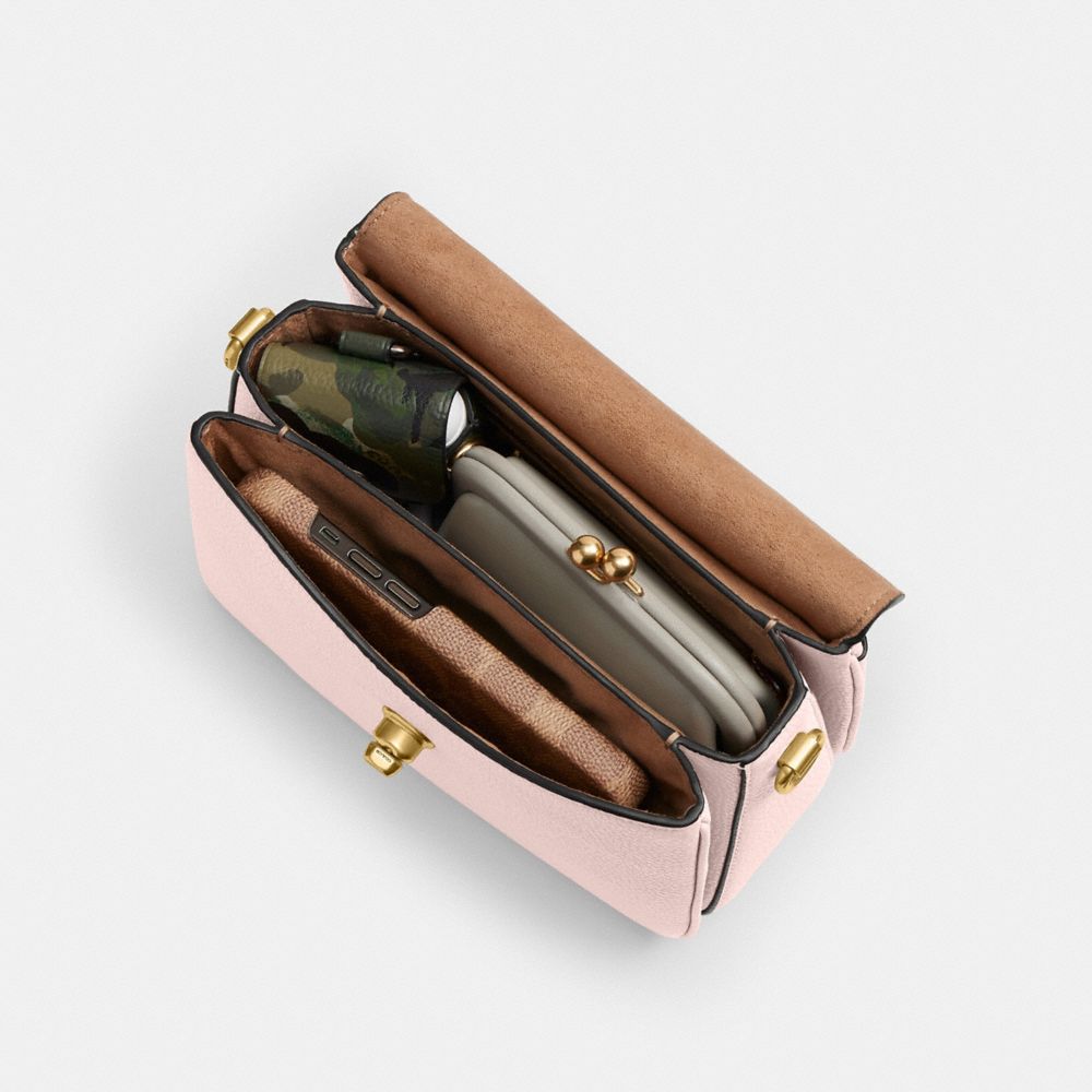 COACH®,SAC BANDOULIÈRE CASSIE 19,Laiton/Rose fard,Inside View,Top View