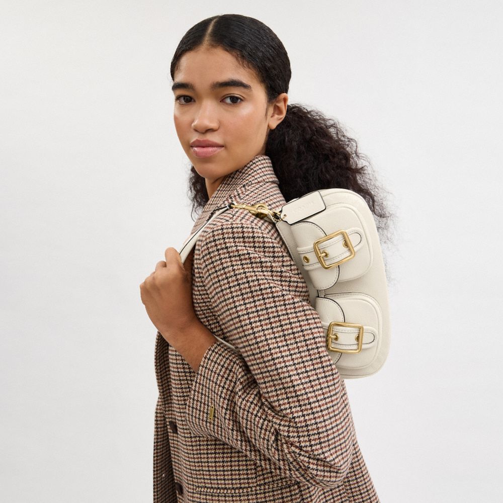 COACH®,Ashton Bag,Shoulder Bag,Day Party,Casual,Cream,Detail View
