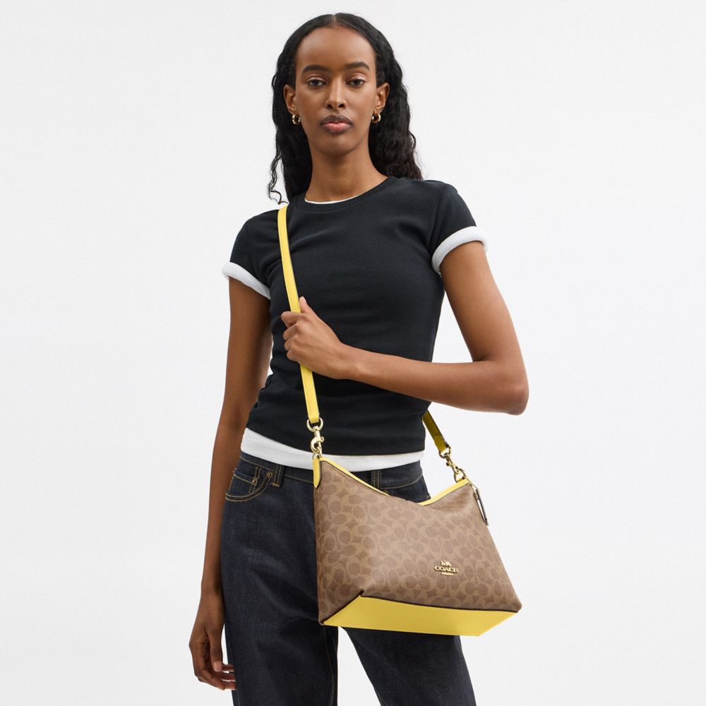 COACH®,Laurel Shoulder Bag In Signature Canvas,Canvas,Shoulder Bag,Piping,Casual,