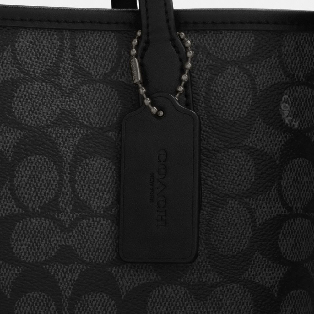 City Tote Bag Signature Canvas