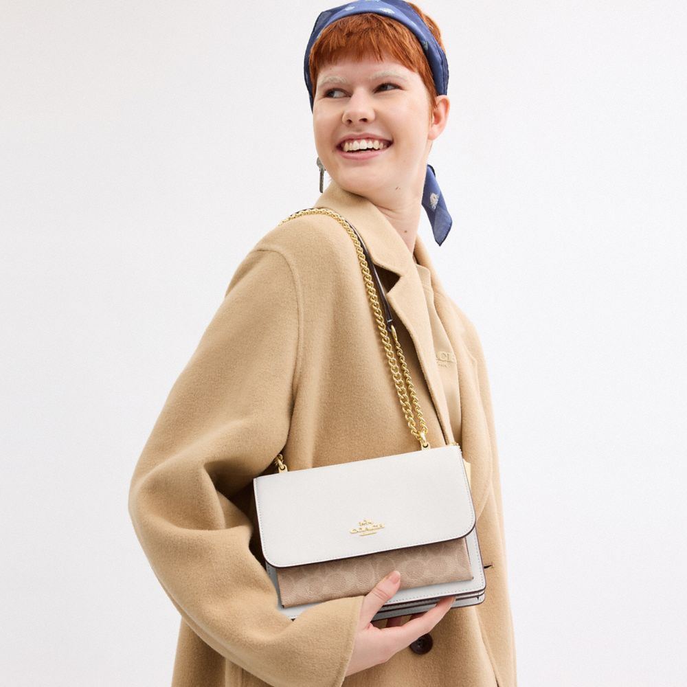 COACH®,Klare Crossbody Bag In Signature Canvas,Crossbody,Chain Detail,Pattern,Day Party,White,Detail View