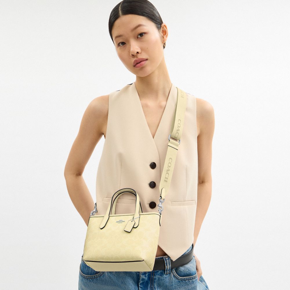 COACH®,シティ ミニ トート バッグ・シグネチャー キャンバス,ミニバッグ&お財布ショルダー,ｼﾙﾊﾞｰ/ﾍｲ