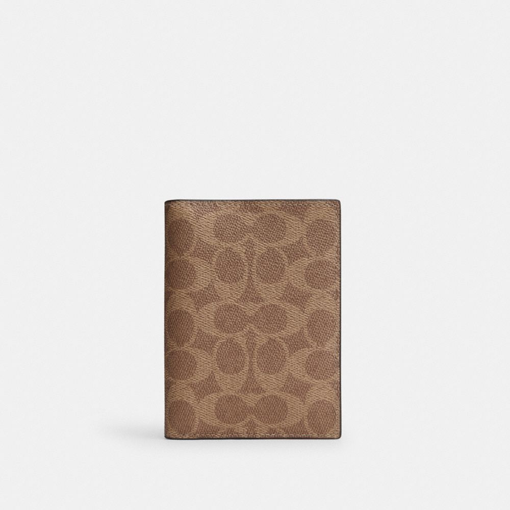 COACH®,Passport Card Case In Signature Canvas,Bi Fold,Card Case,Passport Case,Travel,,Front View