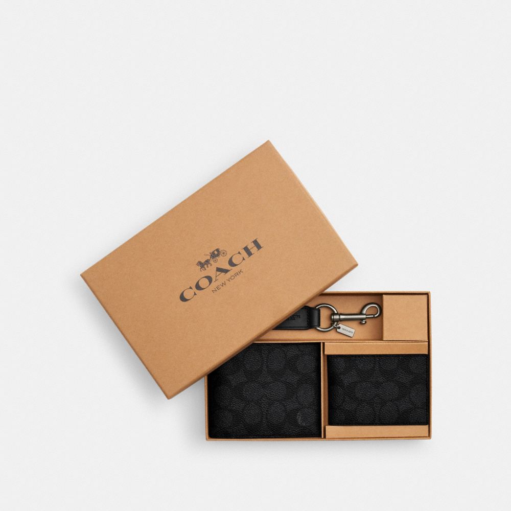 COACH®,Boxed 3 In 1 Wallet Gift Set In Signature Canvas,Coin,Bi Fold,Key Chain,Set,Casual,Black,Front View