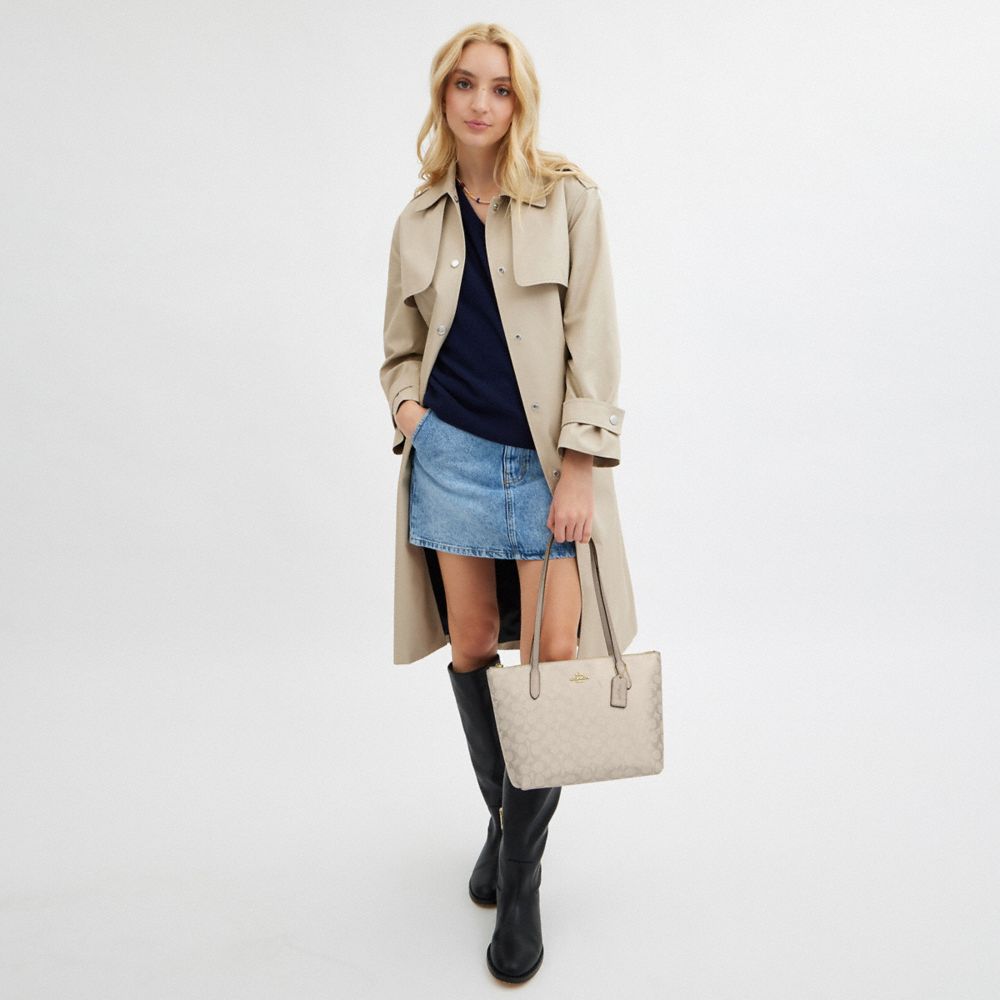 COACH®,Fiona Zip Tote Bag In Signature Canvas,Canvas,Leather,Tote,Casual,Cream,Detail View