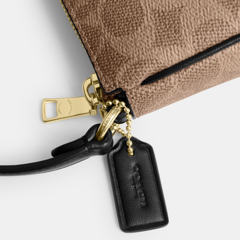 COACH®,NOLITA 19 EN TOILE EXCLUSIVE,Toile exclusive,Or/Marron orangé/Noir,Closer View