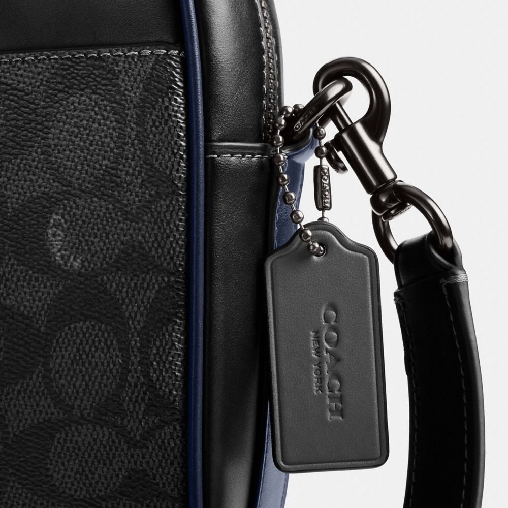 COACH®,Noir,Closer View