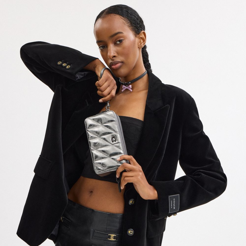 COACH®,PORTÉ-CROISÉ KIRA MATELASSÉ,Gris d’étain/Anthracite,Detail View