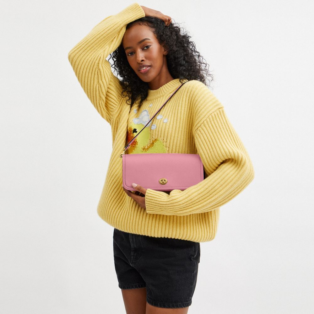 COACH®,Dinky Bag,Leather,Shoulder Bag,Logo,Embossed,Pen Holder,Gold Metal,Casual,Pink,Detail View