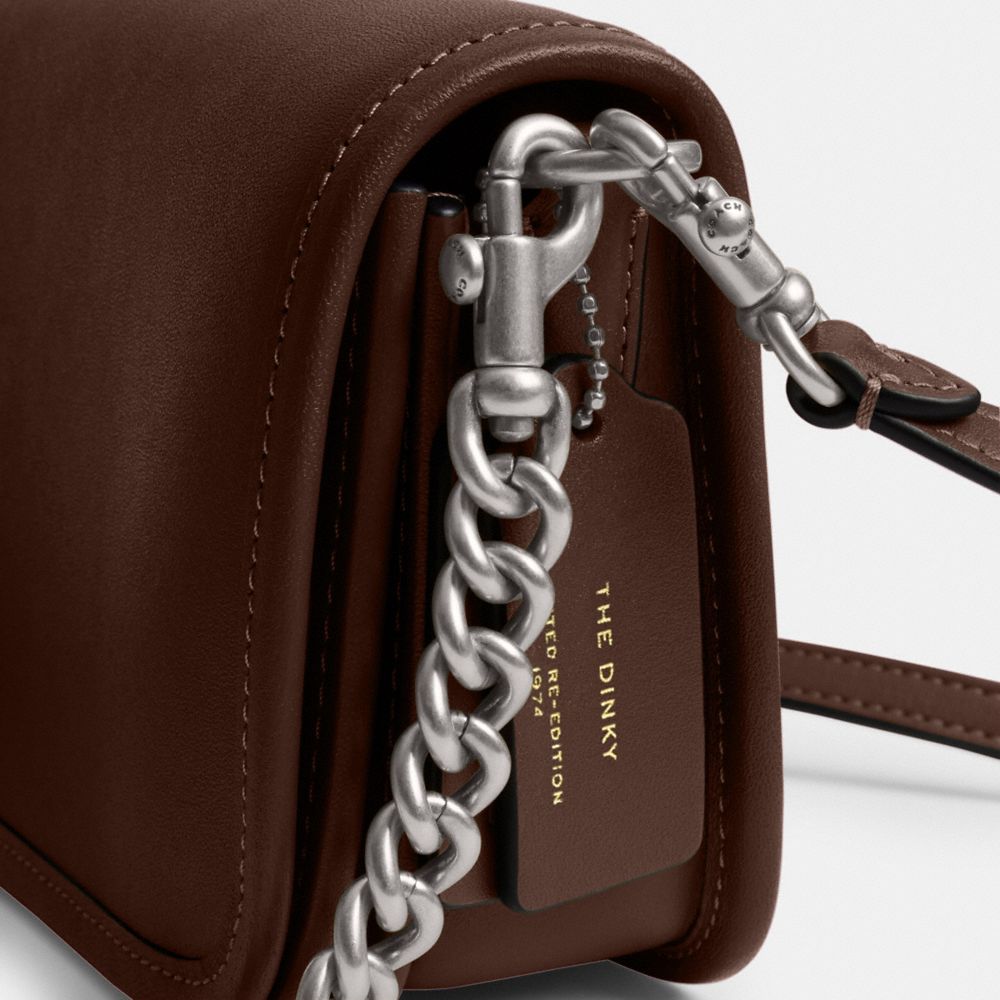 COACH®,Dinky Bag,Leather,Shoulder Bag,Logo,Pen Holder,Gold Metal,Casual,Day Party,Brown,Closer View
