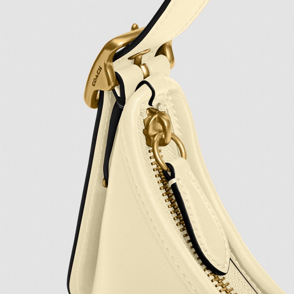 COACH®,Hamptons Hobo Bag,Leather,Shoulder Bag,Embossed,Metal,Logo,Adjustable,Silver Metal,Casual,,Closer View