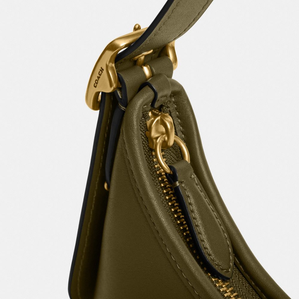 Coach Hamptons Hobo Bag