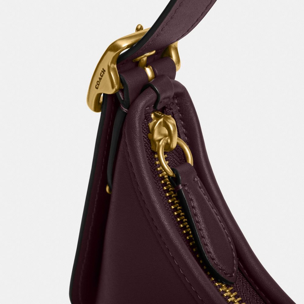 Coach Hamptons Hobo Bag