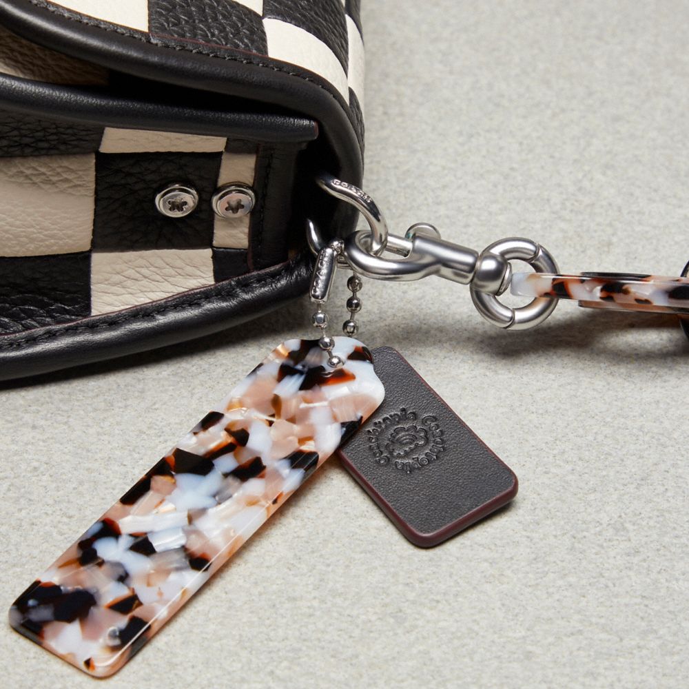 COACH®,Sac à motif ondulé Dinky à damier en cuir Upcrafted,Noir/Craie