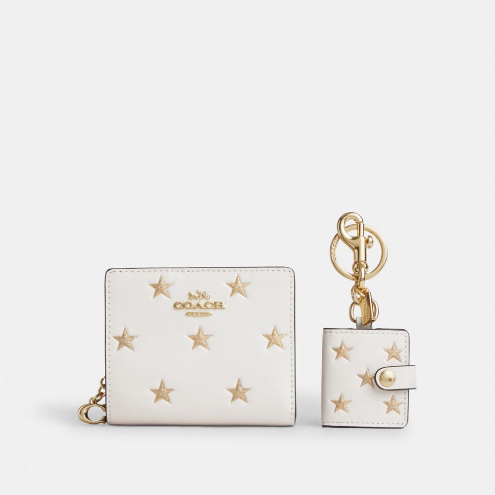 COACH®,Boxed Snap Wallet And Picture Frame Bag Charm With Star Print,,Front View