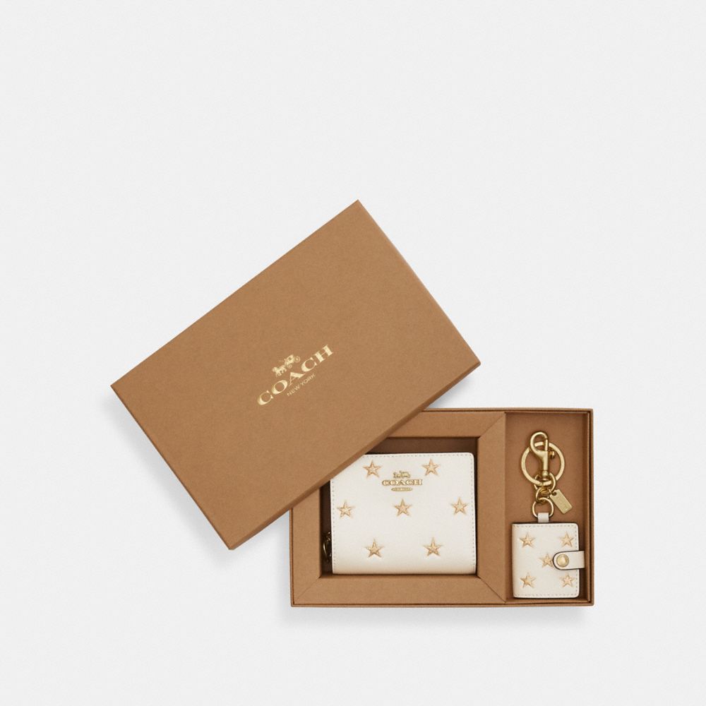 COACH®,Boxed Snap Wallet And Picture Frame Bag Charm With Star Print,Calfskin Leather,Bag Charm,Bi Fold,Logo,Metal,Key Rin...,White,Front View