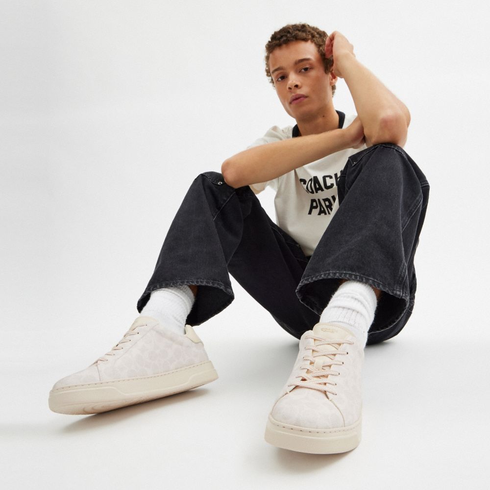 Coach High Line Sneaker In Signature Canvas In Off White