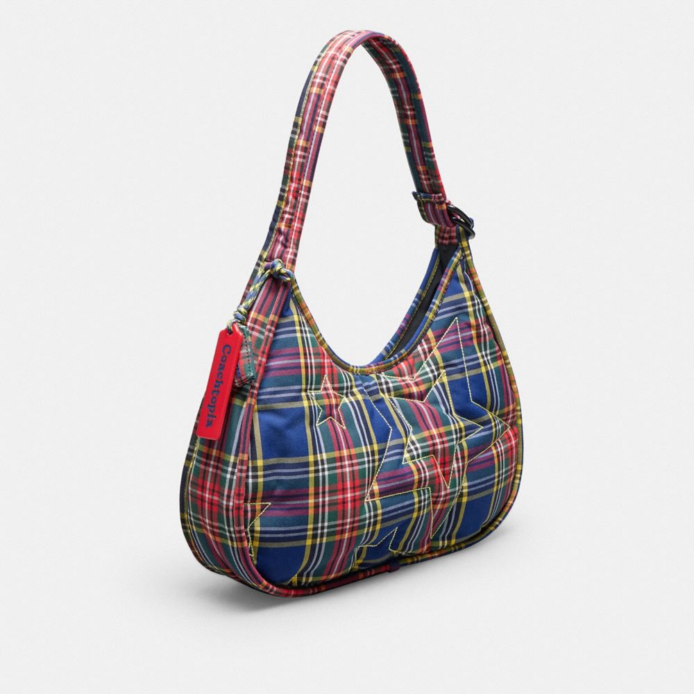 COACH®,Sac Ergo Coachtopia Loop en polyester recyclé avec motif à carreaux,Écossais,Angle View