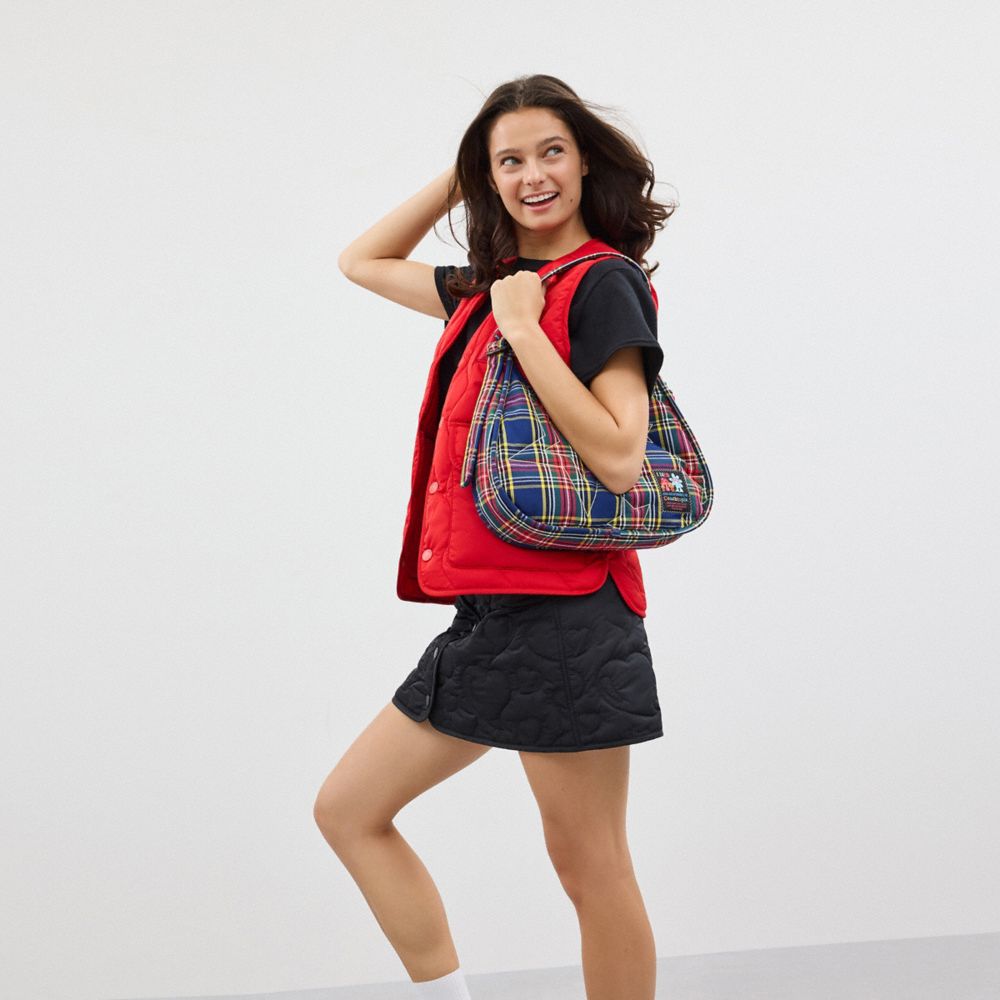 COACH®,Sac Ergo Coachtopia Loop en polyester recyclé avec motif à carreaux,Écossais,Detail View