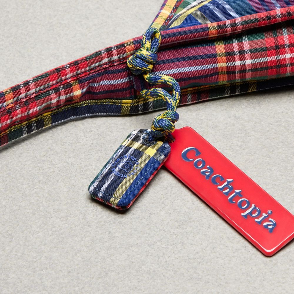 COACH®,Sac Ergo Coachtopia Loop en polyester recyclé avec motif à carreaux,Écossais