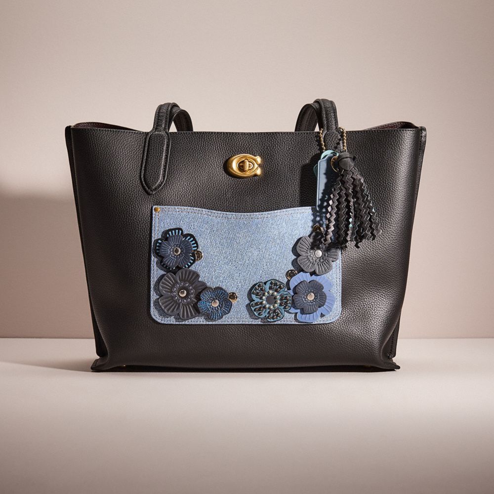 COACH®,UPCRAFTED WILLOW TOTE,Polished Pebble Leather,Large,Denim Dream,Brass/Black,Front View