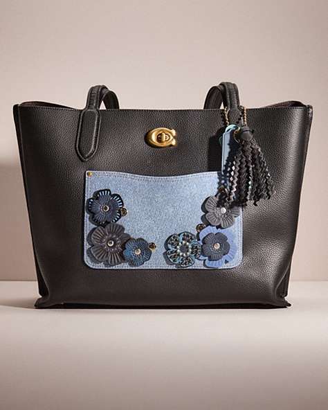 COACH®,UPCRAFTED WILLOW TOTE,Polished Pebble Leather,Large,Denim Dream,Brass/Black,Front View