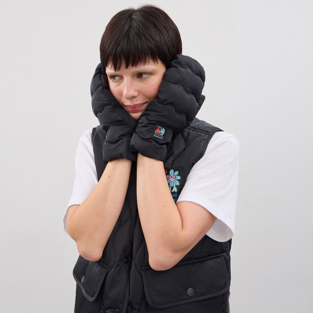 COACH®,Coachtopia Loop Mittens,Recycled Polyester,Mittens,Logo,Eco-Friendly,Casual,Black,Detail View