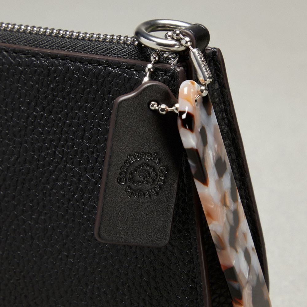 COACH®,Wavy Shoulder Bag In Pebbled Coachtopia Leather,Black