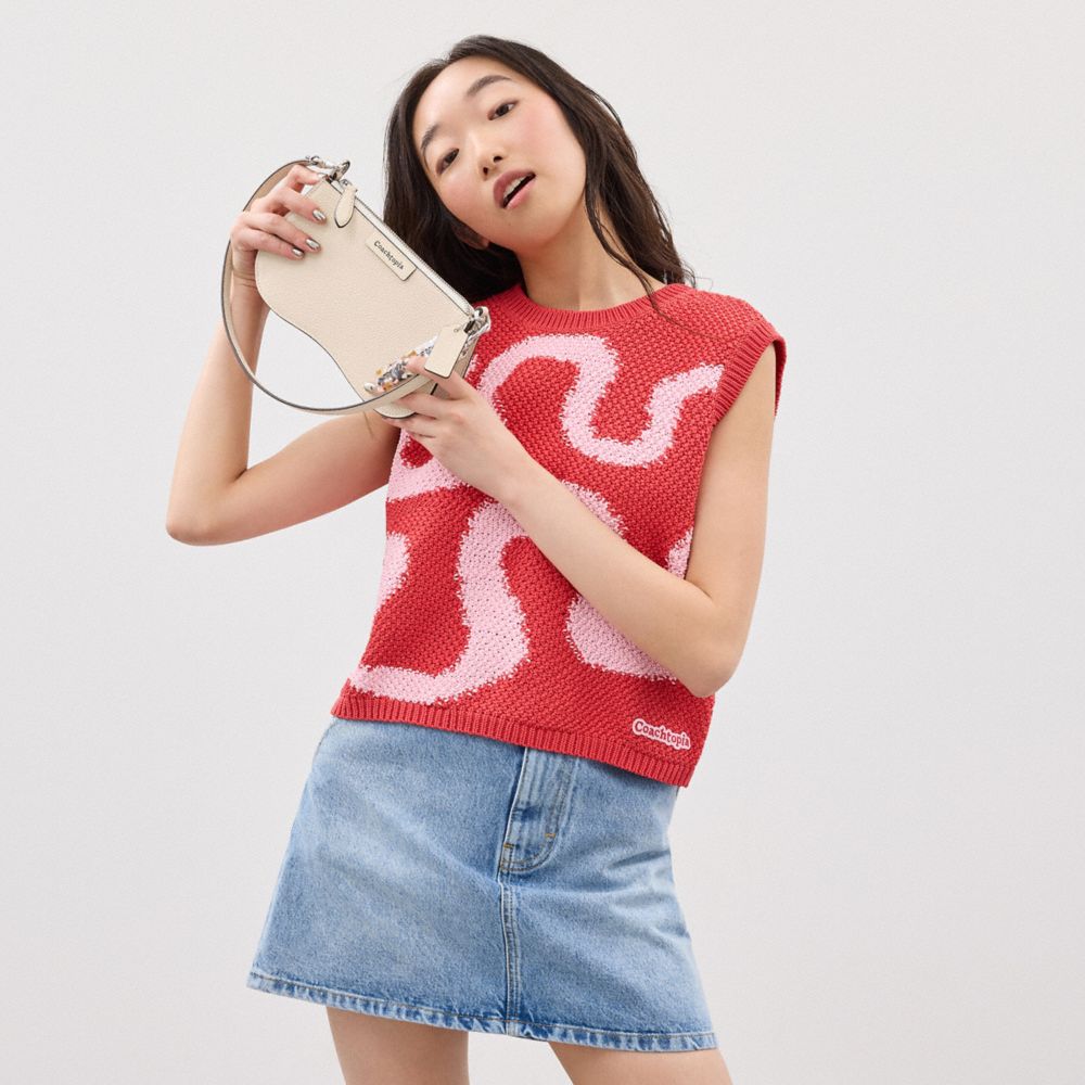 COACH®,Wavy Shoulder Bag In Pebbled Coachtopia Leather,Leather,Shoulder Bag,Plastic,Logo,Adjustable,Vegan,Silver Metal,Casual,Cream,Detail View