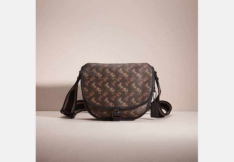 COACH®,RESTORED HITCH CROSSBODY WITH HORSE AND CARRIAGE PRINT,Black Copper/Truffle,Front View