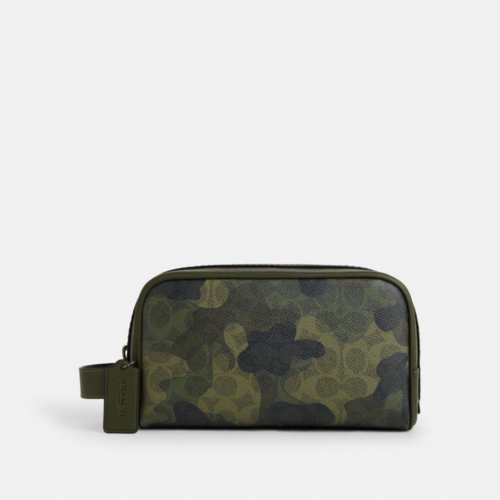 Qb Dark Shamrock Multi Small Travel Kit In Signature Camo Print