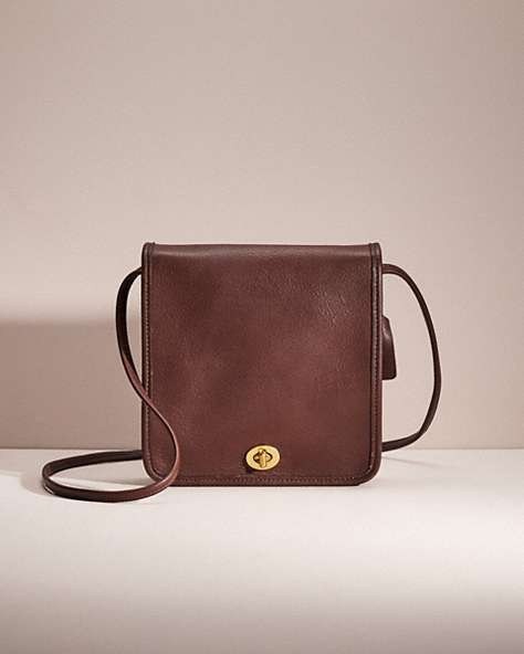 COACH®,VINTAGE COMPACT POUCH,Glovetanned Leather,Mini,Brown,Front View