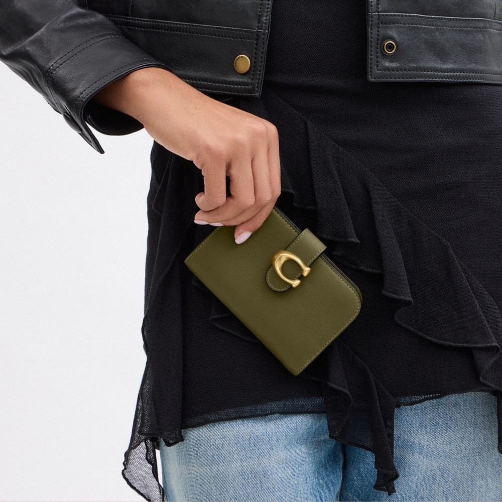 COACH®,Tabby Wallet,Leather,Bi Fold,Logo,Metal,Casual,Olive,Detail View