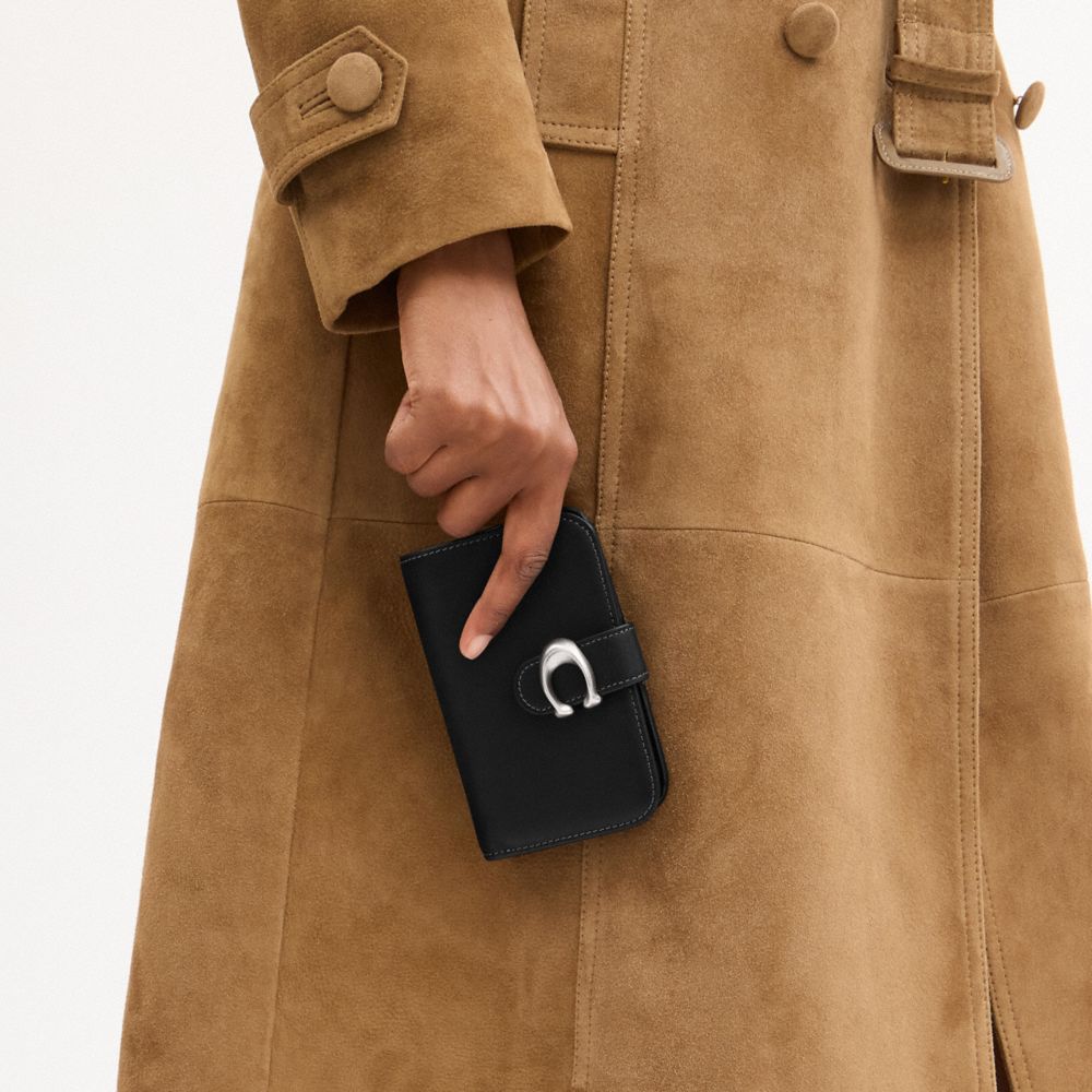 COACH®,Tabby Wallet,Leather,Bi Fold,Metal,Logo,Casual,Black,Detail View