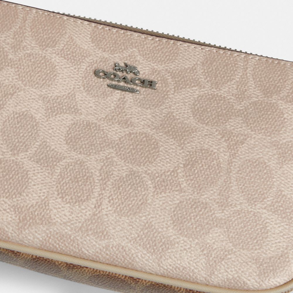 COACH®,NOLITA 19 EN TOILE SIGNATURE À CONTRASTE DE COULEUR,Tissu en toile exclusif,Argent/Sable/Taupe multi,Closer View