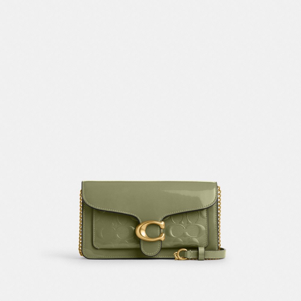 Shop Coach Tabby Clutch Aus Signature-leder Mit Kettenriemen In Green