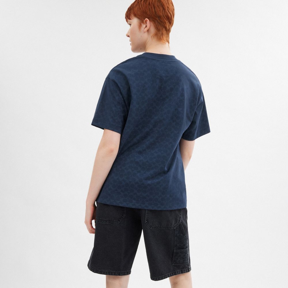 Shop Coach Lockeres Signature-t-shirt Aus Biobaumwolle Mit Mondgrafik In Navy Signature