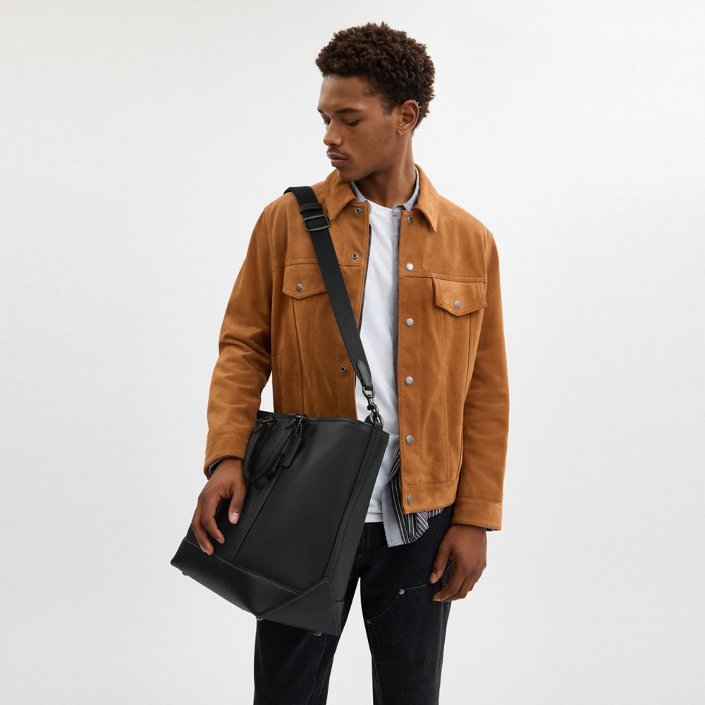 Coach Metropolitan Carryall In Black