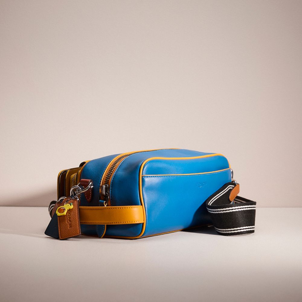 COACH®,Pacifique/Pollen,Angle View