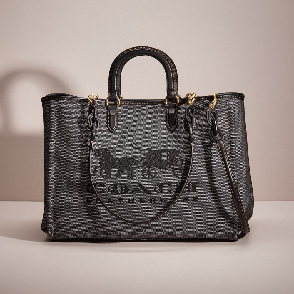 2色 COACH Reese Tote CJ829 COACH® | Reese Tote