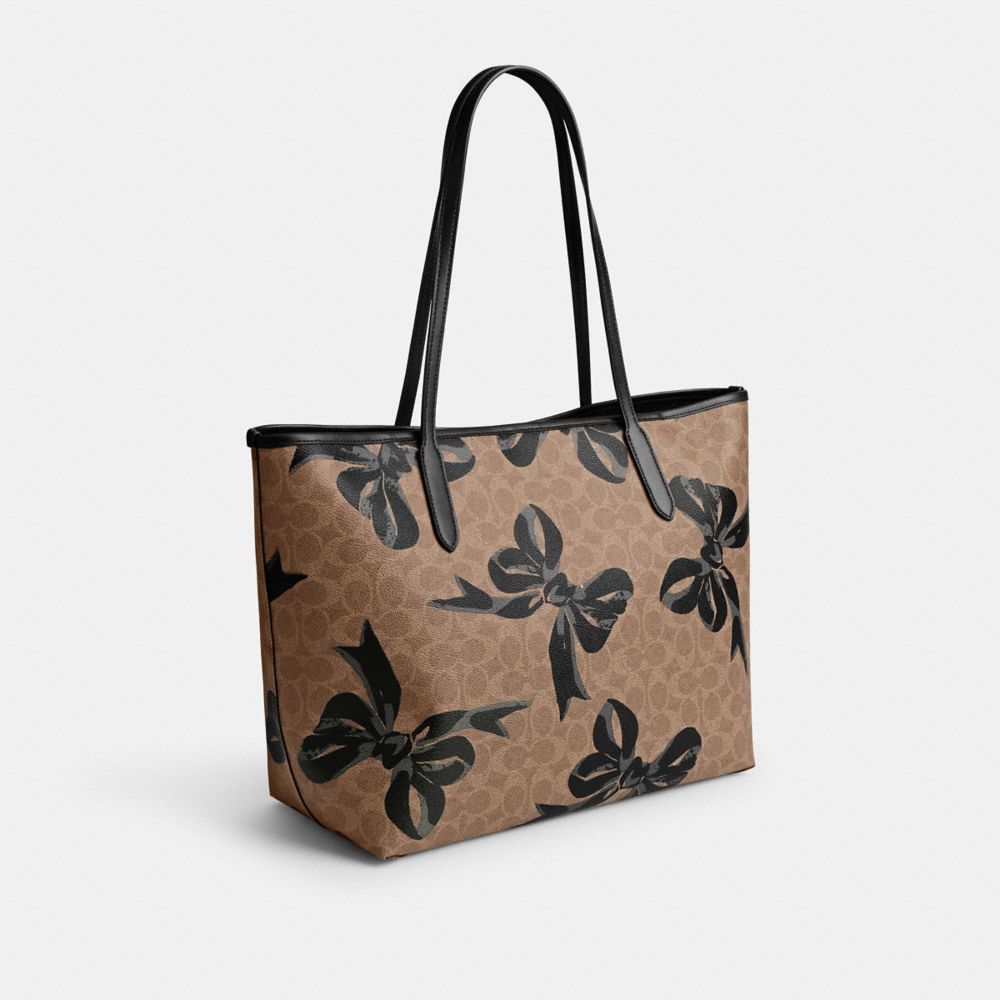 COACH®,City Tote Bag In Signature Canvas With Bow Print,Canvas,Tote,Piping,Casual,Brown,Angle View