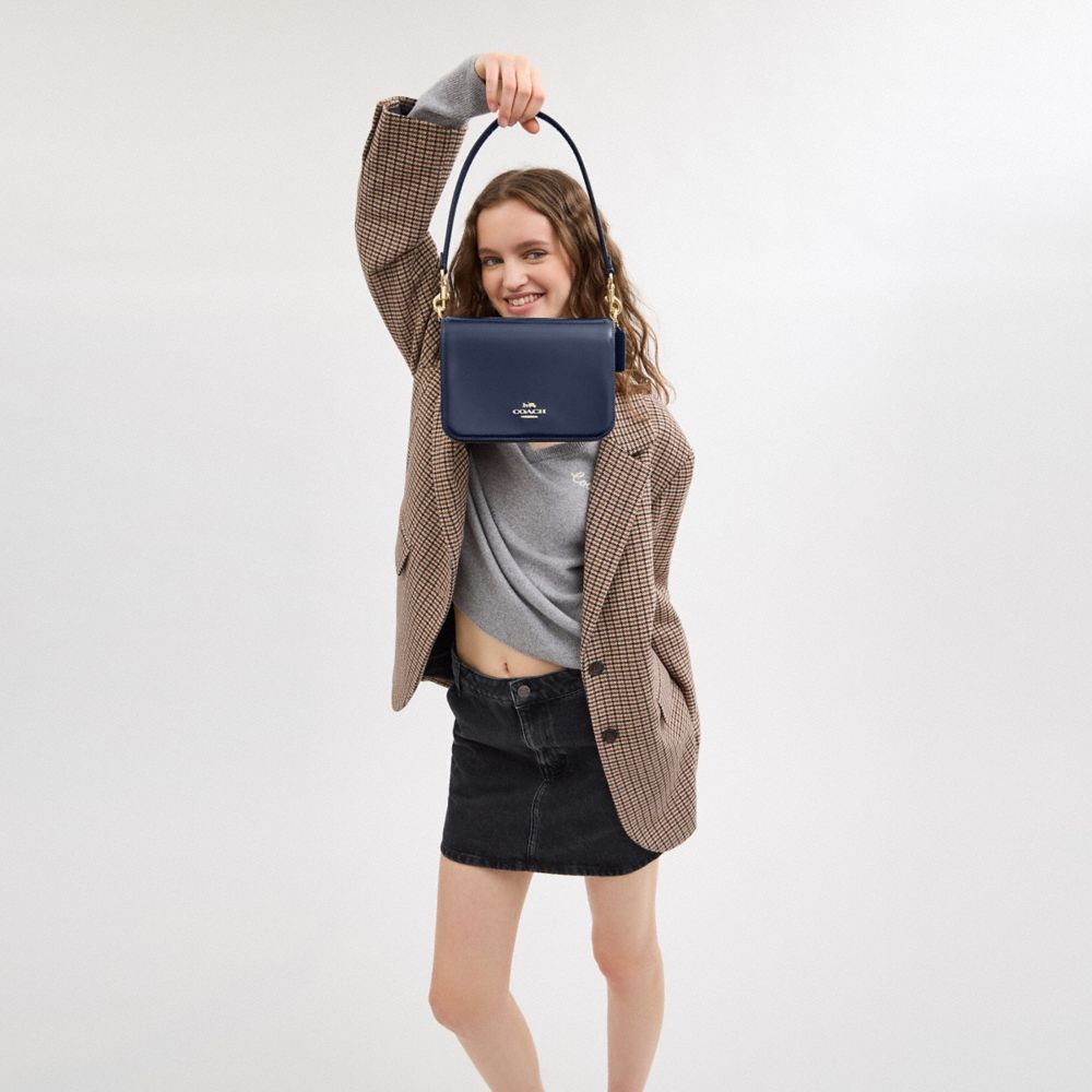 COACH®,Quinn Bag,Leather,Shoulder Bag,Metal,Logo,Casual,Navy,Detail View
