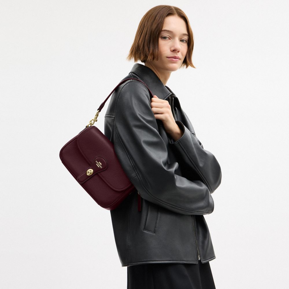 COACH®,Hadley Shoulder Bag,Leather,Shoulder Bag,Engraved Detail,Logo,Metal,Casual,,Detail View