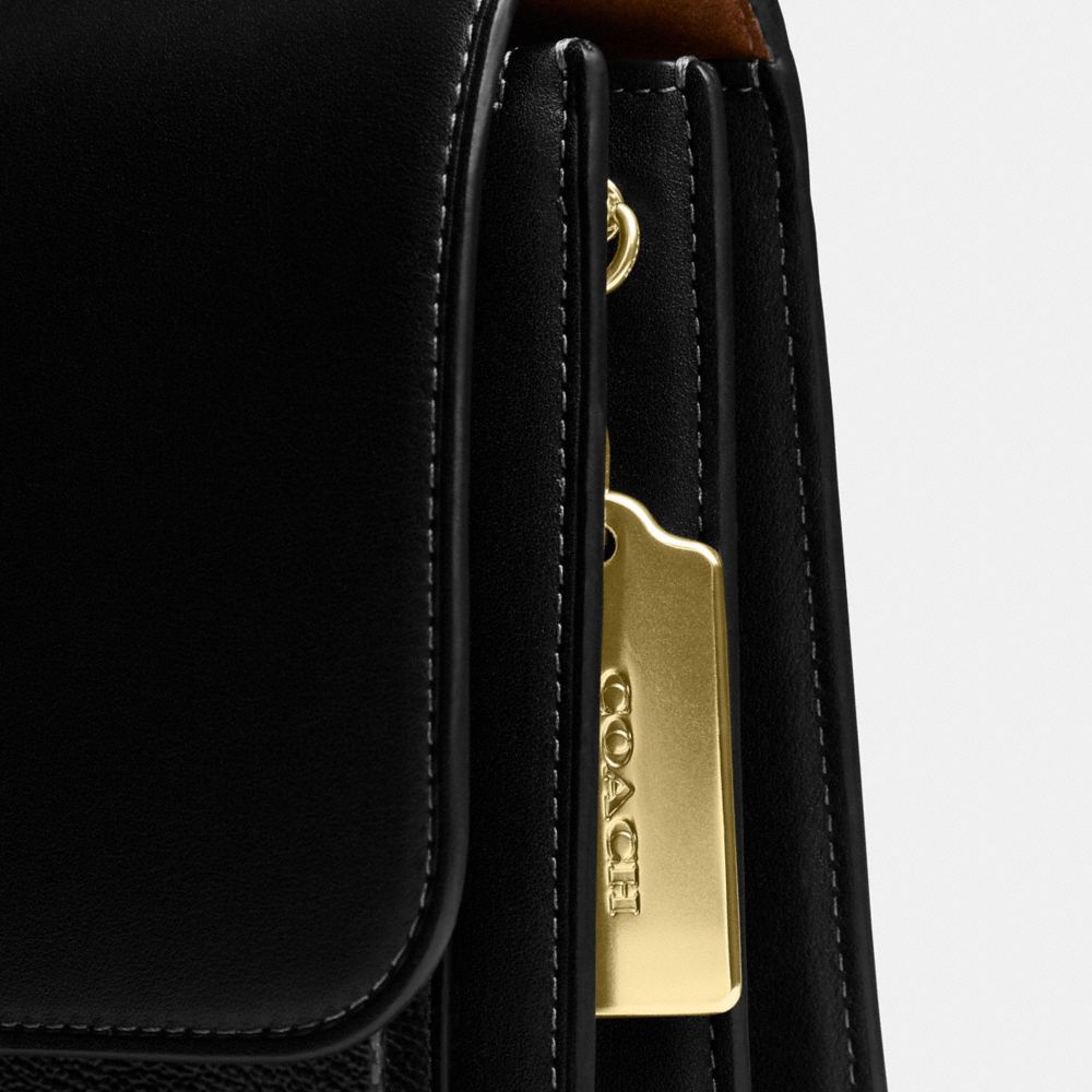 COACH®,SAC À POIGNÉE SUPÉRIEURE KLARE EN TOILE SIGNATURE,Tissu en toile exclusif,Or/Noyer/Noir,Closer View
