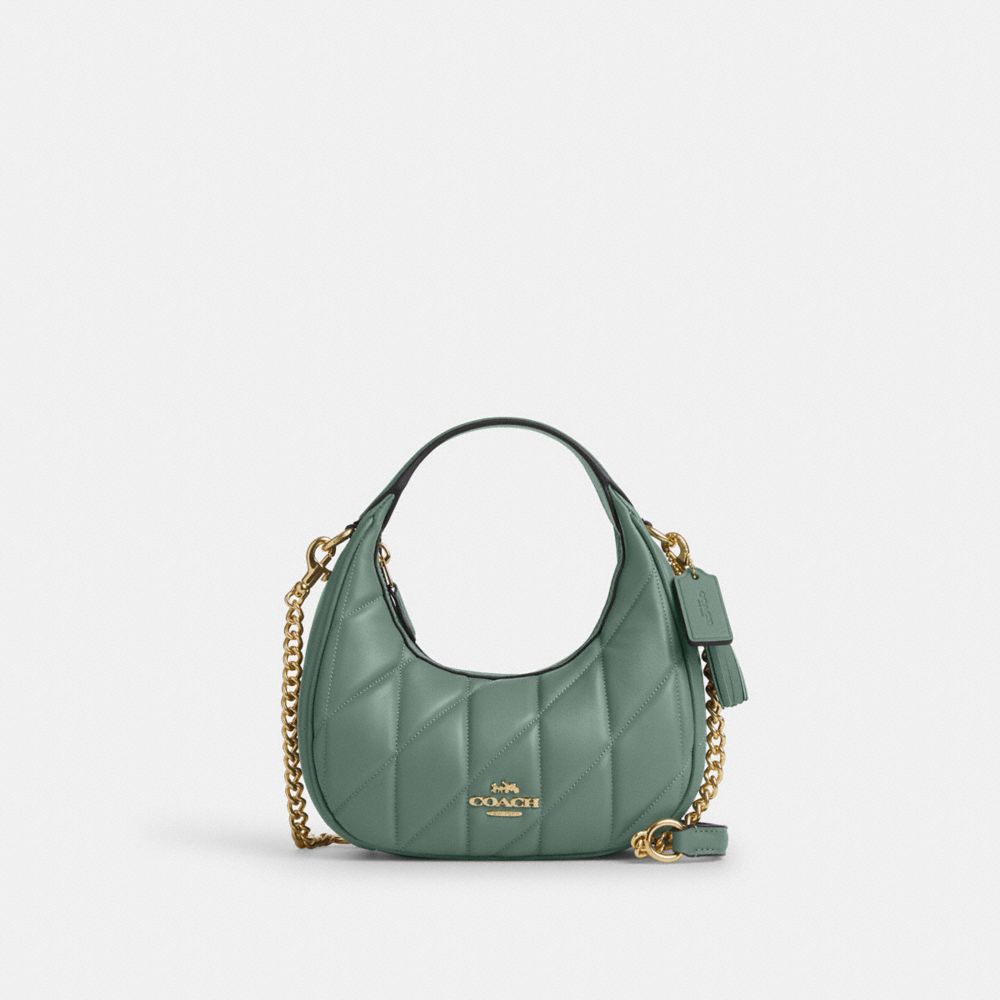 COACH®,MINI SAC BANDOULIÈRE CARMEN AVEC MATELASSAGE,Cuir innovant,Or/Sage,Front View