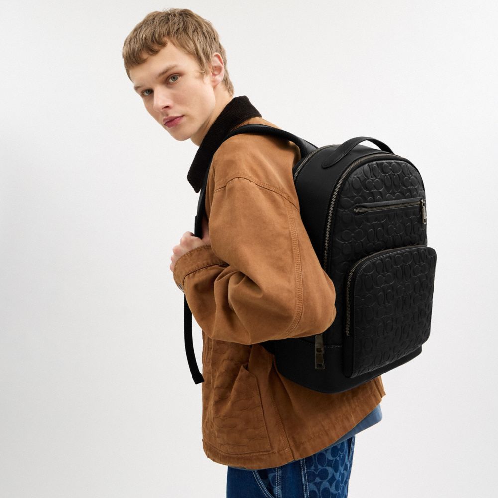 COACH®,SAC À DOS ETHAN EN CUIR SIGNATURE,Gris acier/Noir,Detail View